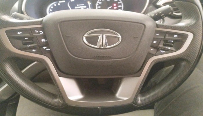 2022 Tata Safari XZ PLUS, Diesel, Manual, 44,035 km, interior