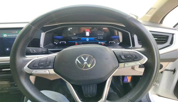 2023 Volkswagen VIRTUS TOPLINE TSI 1.0 MT, Petrol, Manual, 43,522 km, interior