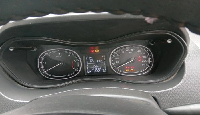 2017 Maruti Vitara Brezza ZDI, Diesel, Manual, 27,959 km, interior