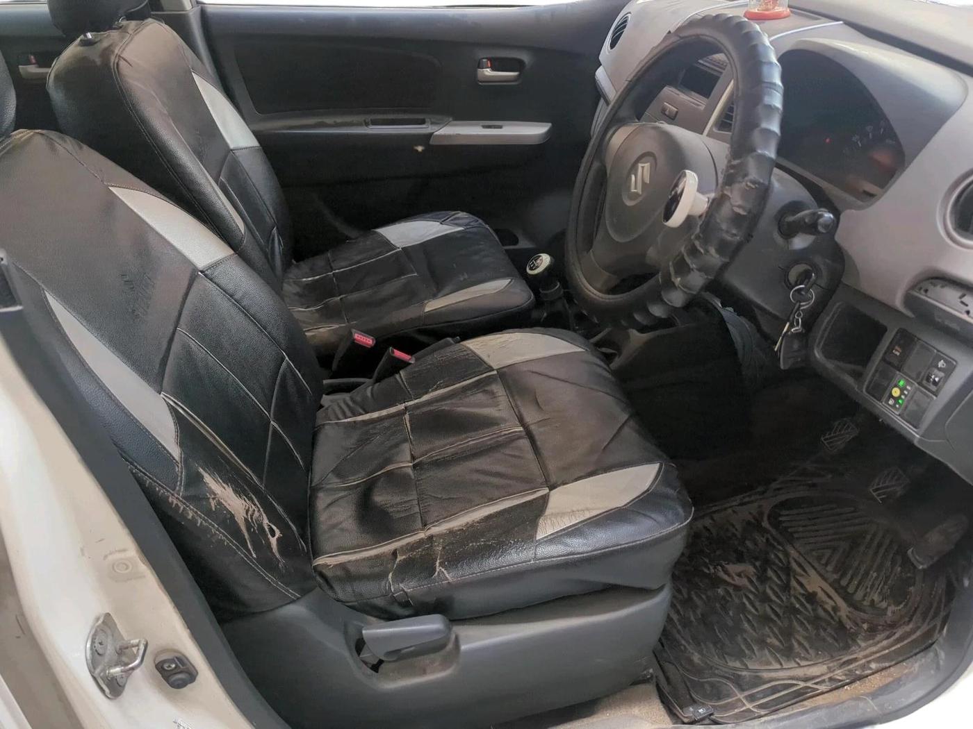 2012 Maruti Wagon R 1.0 LXI CNG, CNG, Manual, 84,095 km, interior