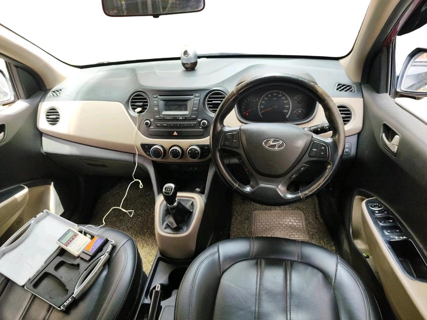 2015 Hyundai Grand i10 ASTA (O) 1.2 KAPPA VTVT, CNG, Manual, 1,20,515 km, interior