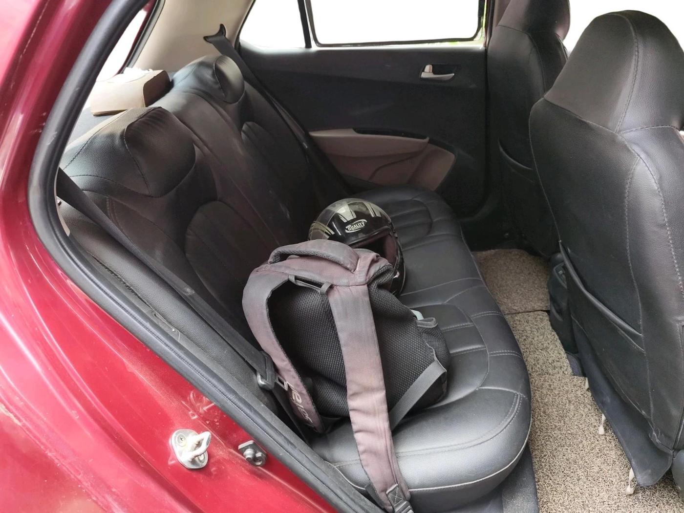 2015 Hyundai Grand i10 ASTA (O) 1.2 KAPPA VTVT, CNG, Manual, 1,20,515 km, interior