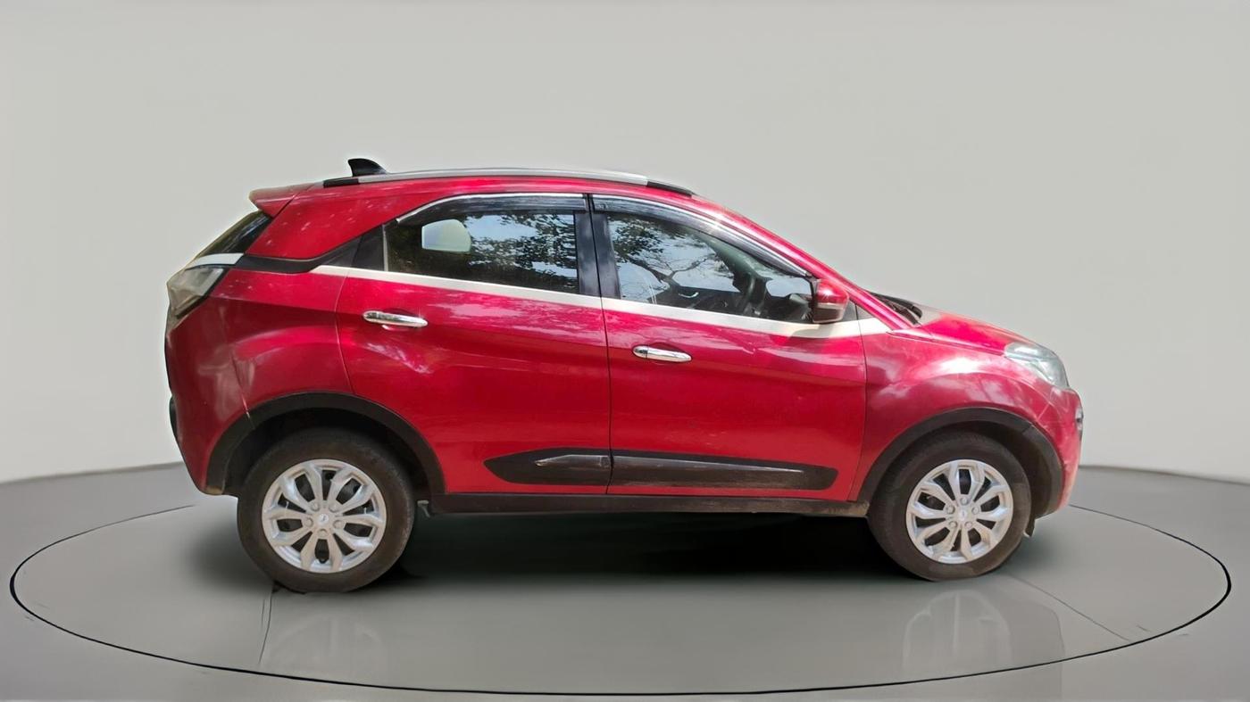 2018 Tata NEXON XZ DIESEL, Diesel, Manual, 73,472 km, exterior
