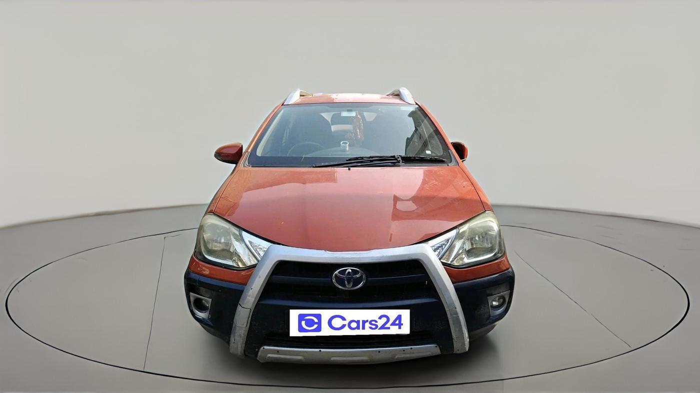 2014 Toyota Etios CROSS 1.5 V, Petrol, Manual, 83,275 km, exterior