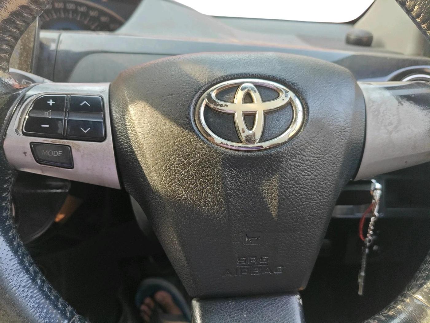 2014 Toyota Etios CROSS 1.5 V, Petrol, Manual, 83,275 km, interior