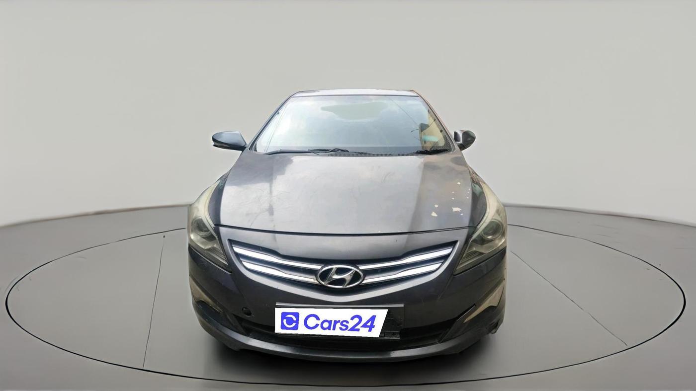 2015 Hyundai Verna FLUIDIC 4S 1.6 VTVT S AT, CNG, Automatic, 1,25,475 km, exterior