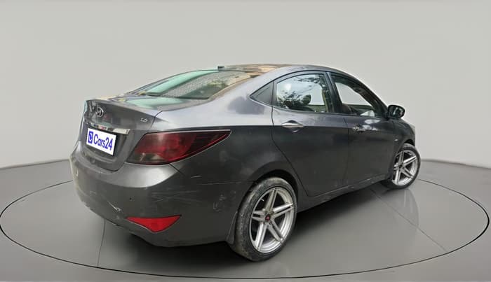 2015 Hyundai Verna FLUIDIC 4S 1.6 VTVT S AT, CNG, Automatic, 1,25,475 km, exterior