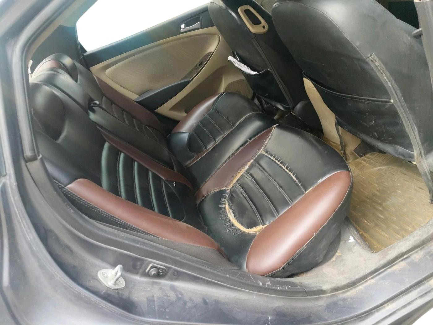 2015 Hyundai Verna FLUIDIC 4S 1.6 VTVT S AT, CNG, Automatic, 1,25,475 km, interior