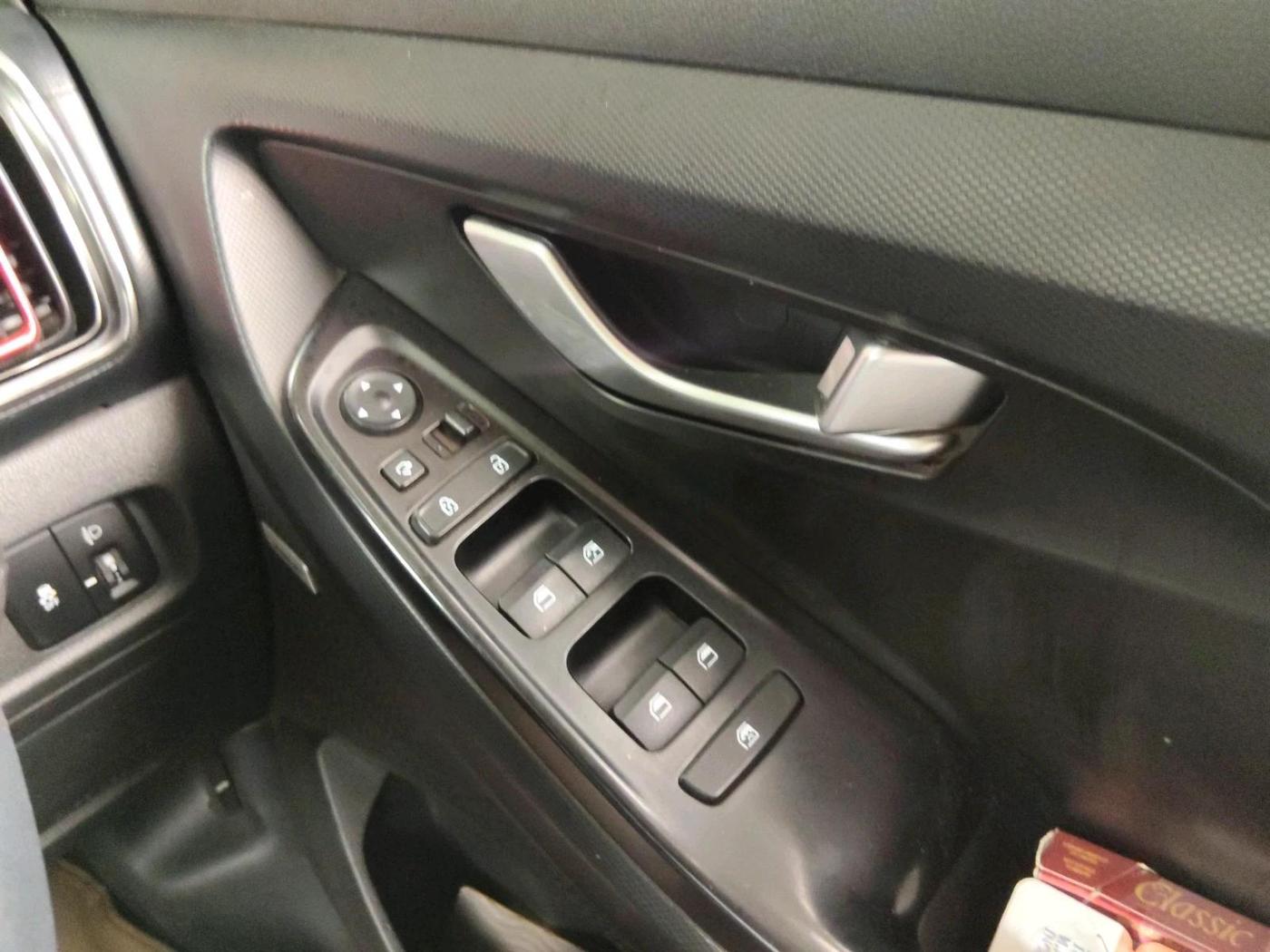 2020 Hyundai Creta SX (O) 1.4 TURBO DCT DUAL TONE, Petrol, Automatic, 76,872 km, interior