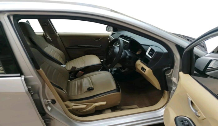 2016 Honda Amaze 1.5L I-DTEC SX, Diesel, Manual, 1,18,850 km, interior