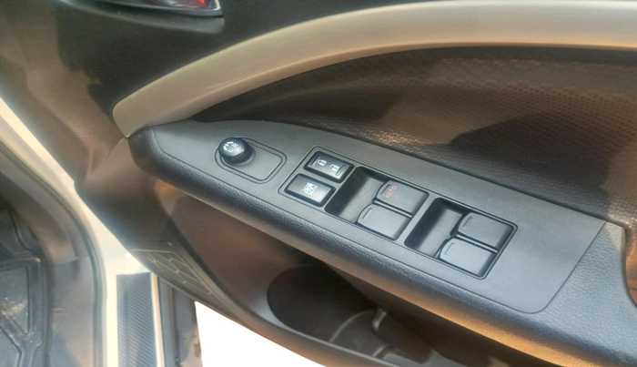2024 Maruti BREZZA LXI, Petrol, Manual, 11,688 km, interior