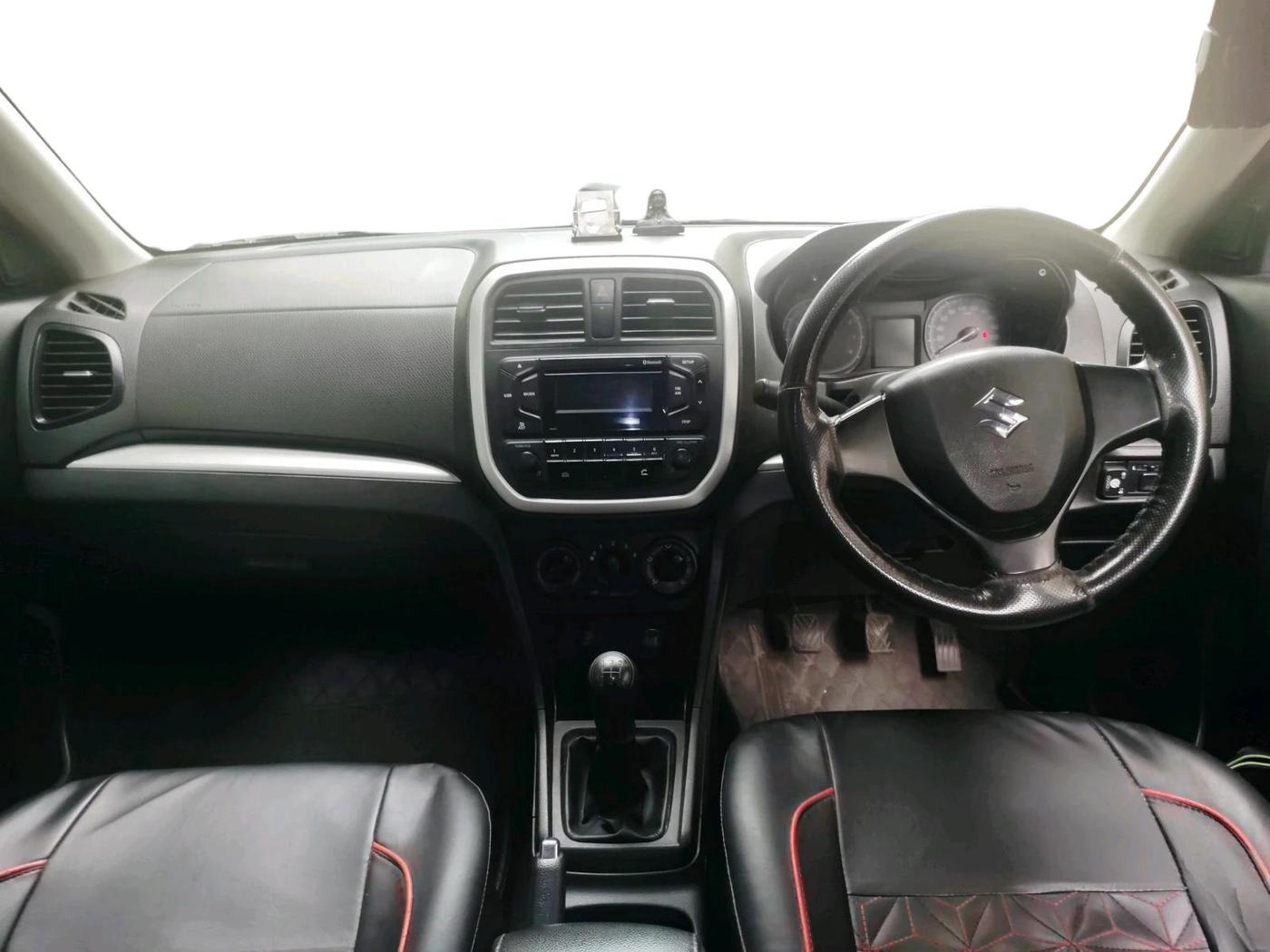 2021 Maruti Vitara Brezza LXI, CNG, Manual, 46,253 km, interior
