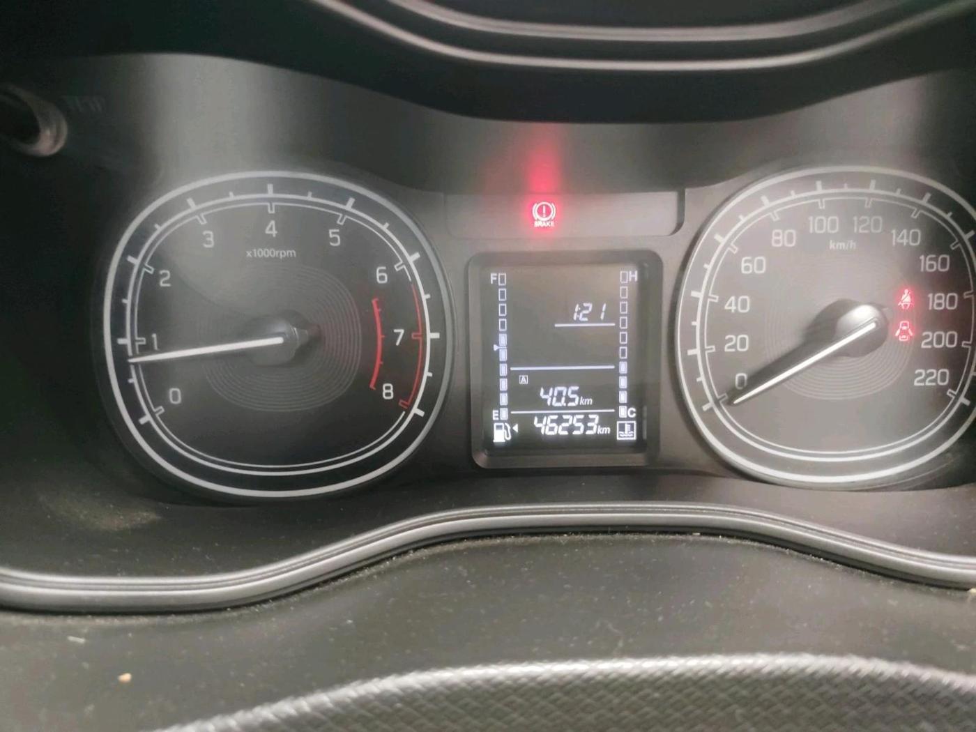 2021 Maruti Vitara Brezza LXI, CNG, Manual, 46,253 km, interior