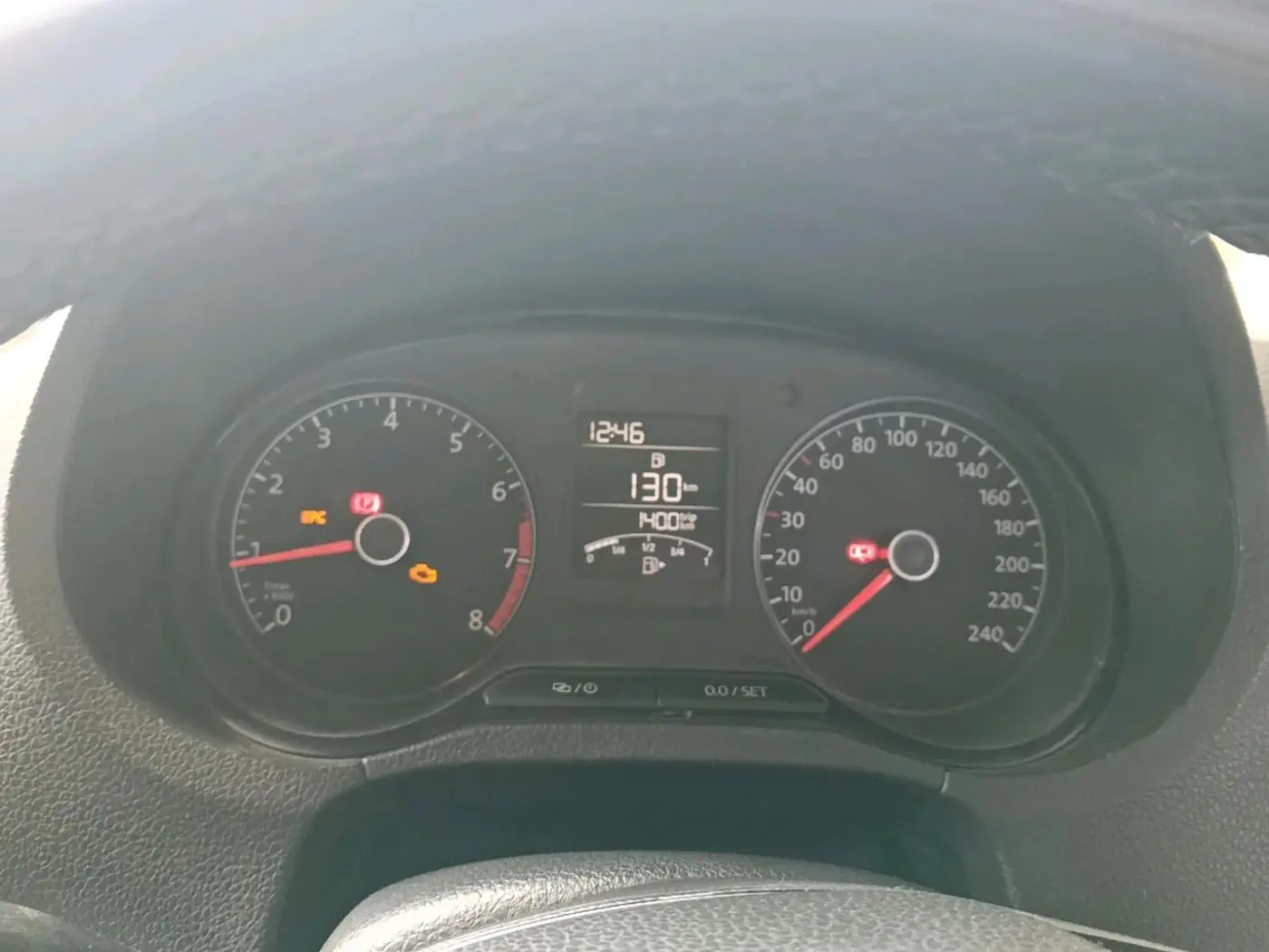 2015 Volkswagen Polo HIGHLINE1.2L, Petrol, Manual, 74,960 km, interior