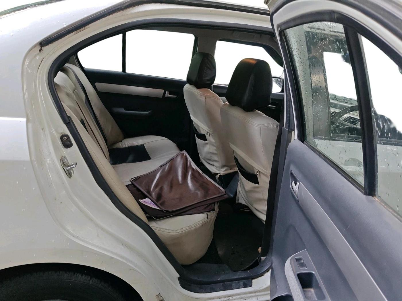 2011 Maruti Swift Dzire VXI, Petrol, Manual, 84,202 km, interior