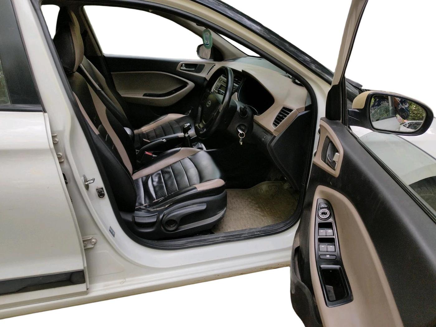 2015 Hyundai Elite i20 SPORTZ 1.2, Petrol, Manual, 93,184 km, interior