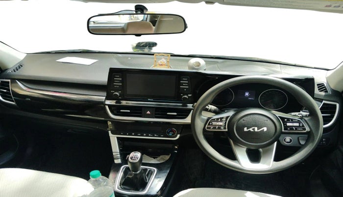 2022 KIA SELTOS HTK PLUS 1.5 IMT, Petrol, Manual, 39,672 km, interior