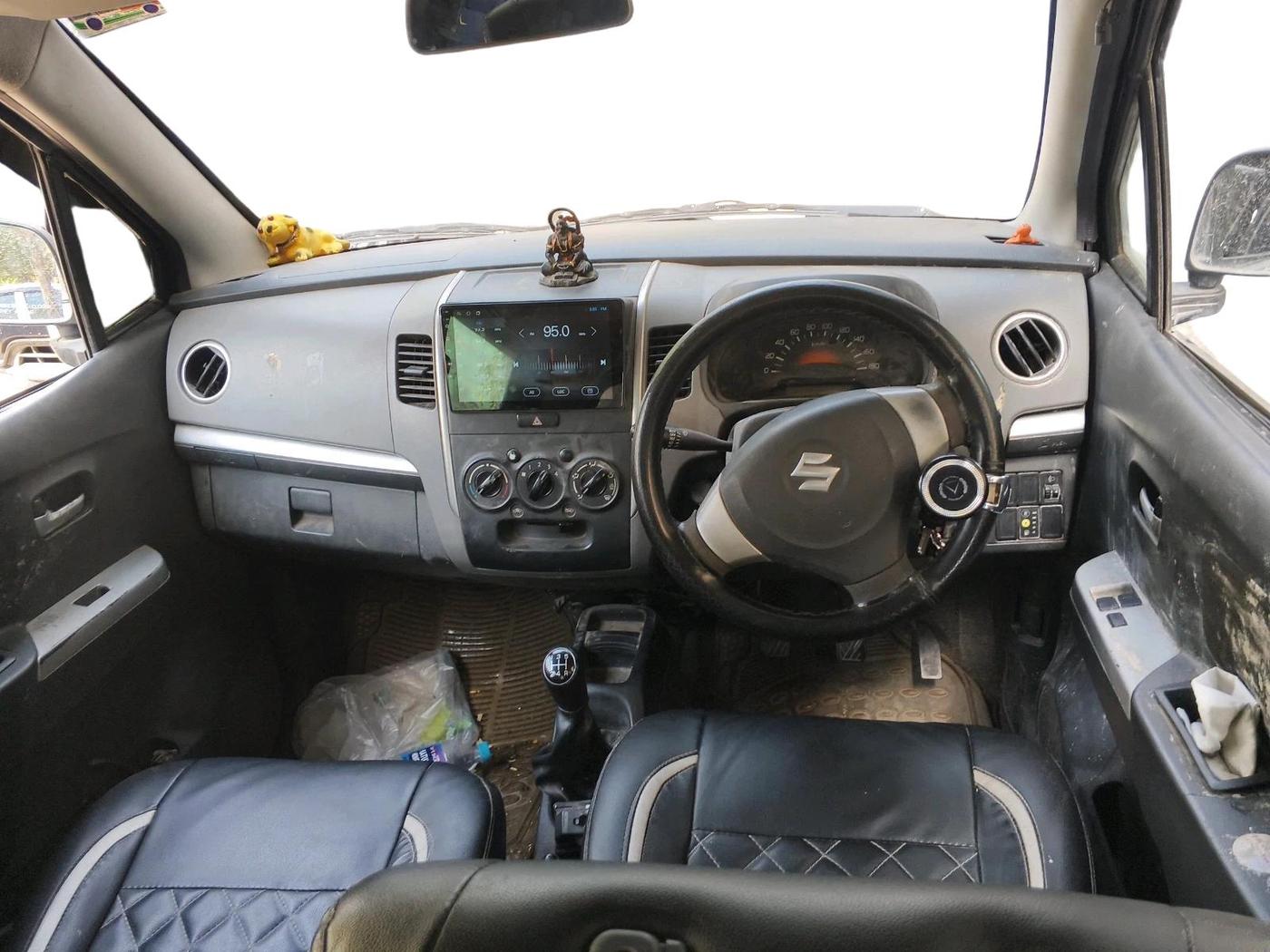2012 Maruti Wagon R 1.0 LXI CNG, CNG, Manual, 97,912 km, interior
