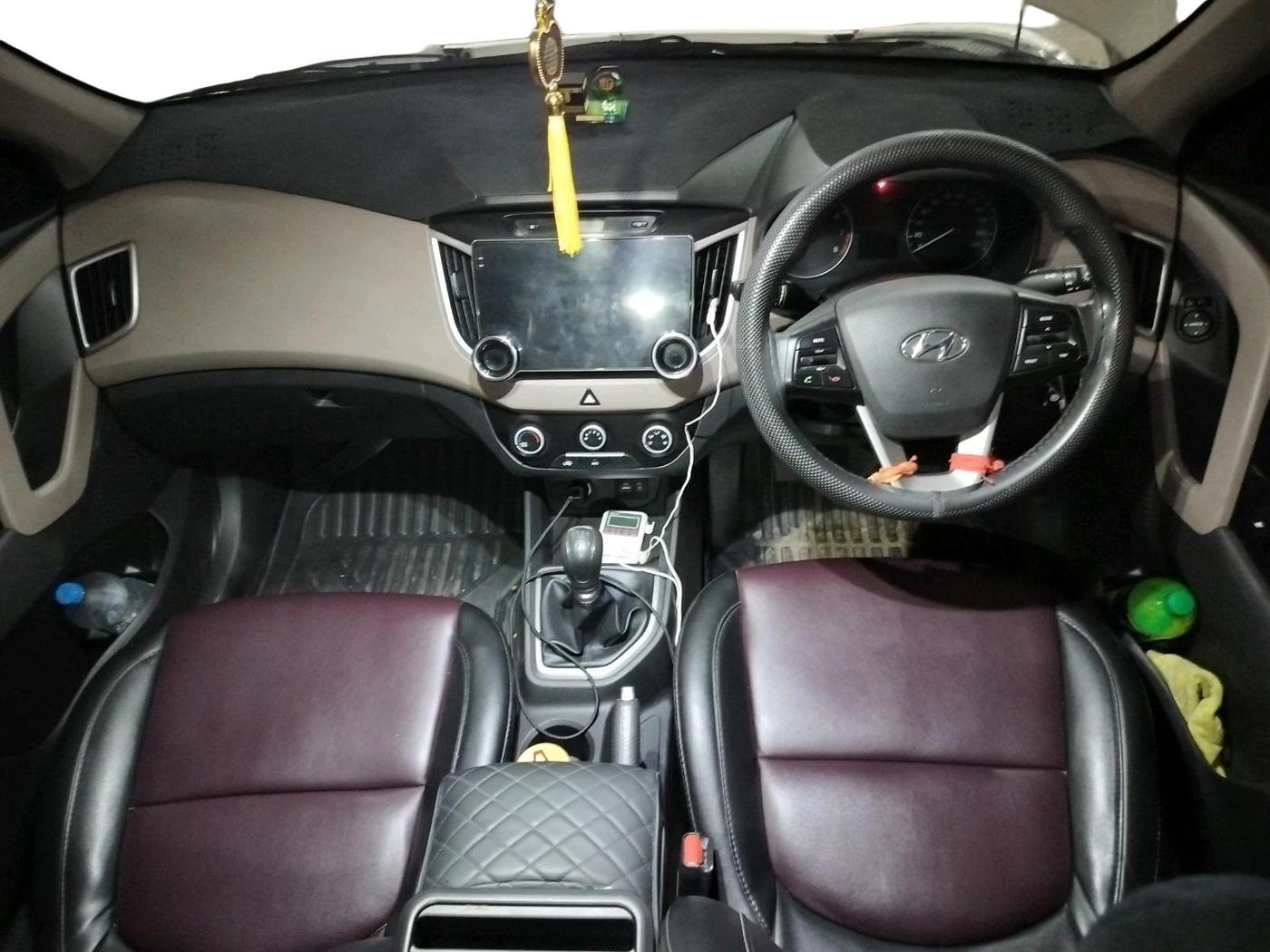 2017 Hyundai Creta E PLUS 1.6 PETROL, CNG, Manual, 41,716 km, interior