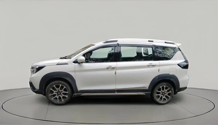 2024 Maruti XL6 ALPHA PLUS MT, Petrol, Manual, 11,870 km, exterior