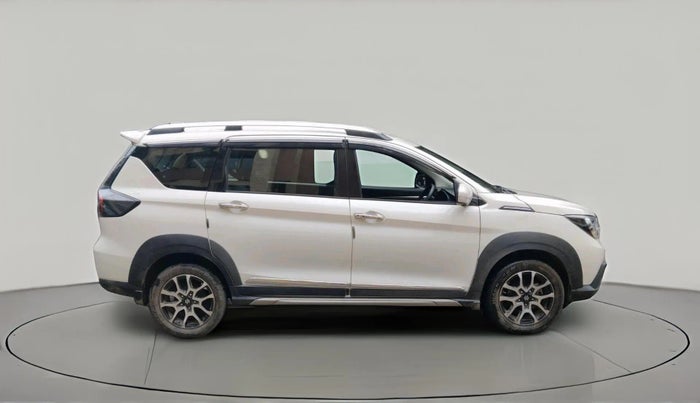 2024 Maruti XL6 ALPHA PLUS MT, Petrol, Manual, 11,870 km, exterior