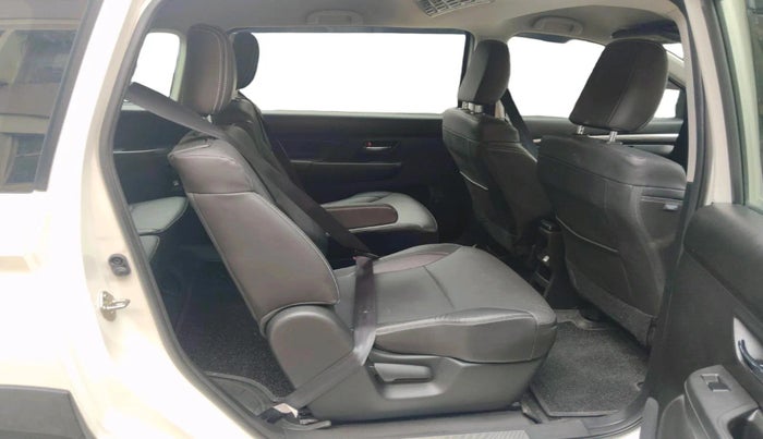 2024 Maruti XL6 ALPHA PLUS MT, Petrol, Manual, 11,870 km, interior