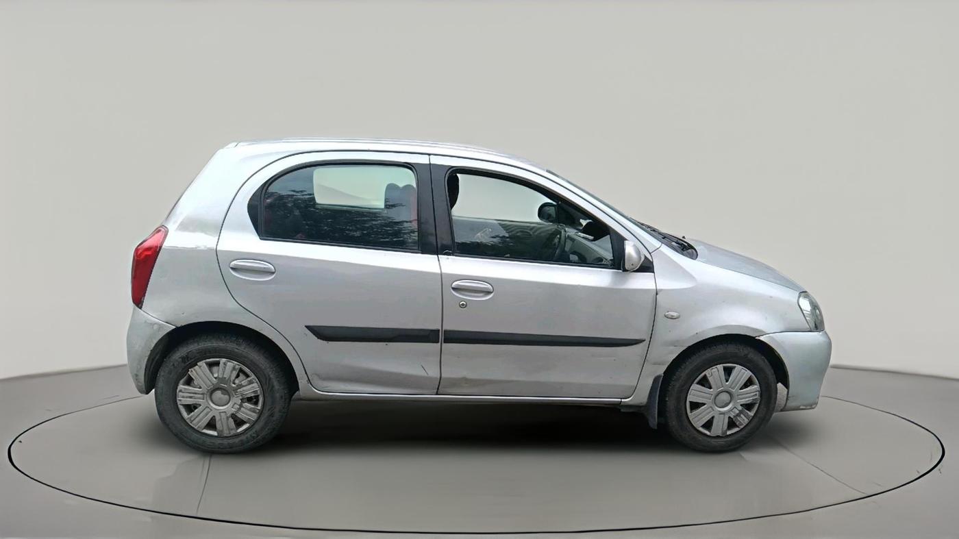 2011 Toyota Etios Liva G, Petrol, Manual, 1,10,631 km, exterior