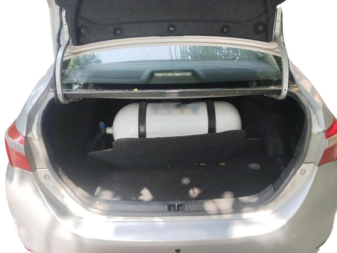 2015 Toyota Corolla Altis VL CVT PETROL, CNG, Automatic, 68,887 km, exterior