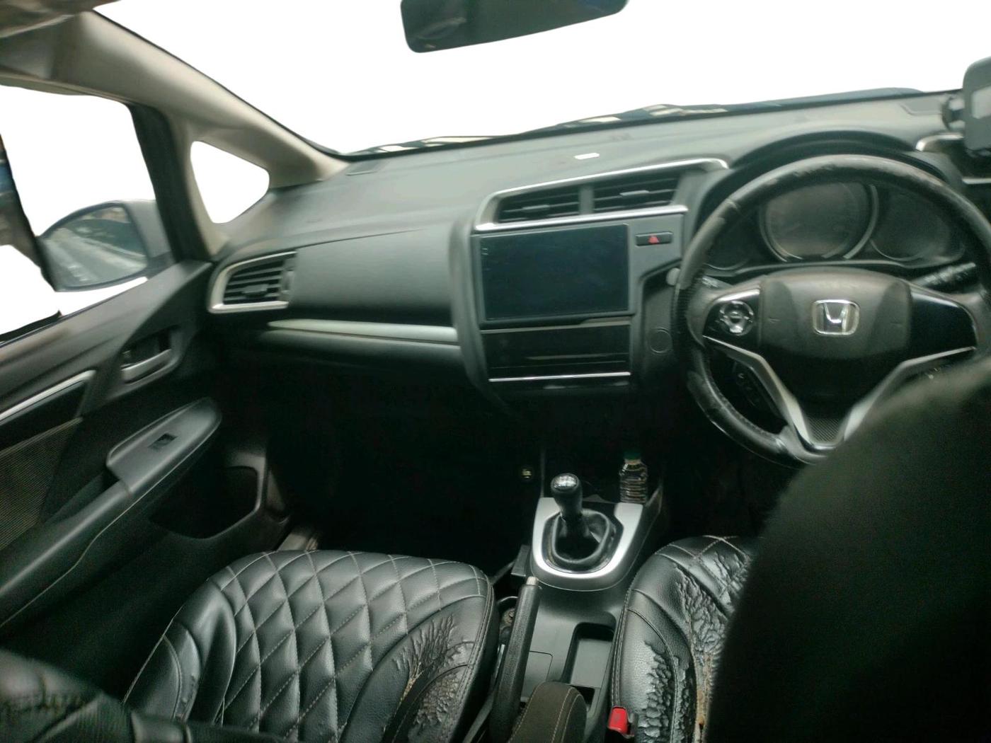 2017 Honda WR-V 1.2L I-VTEC VX MT, Petrol, Manual, 87,254 km, interior