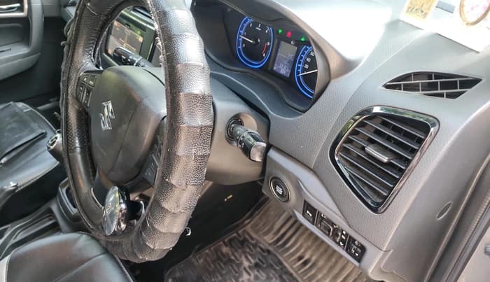 2017 Maruti Vitara Brezza ZDI PLUS, Diesel, Manual, 69,401 km, interior