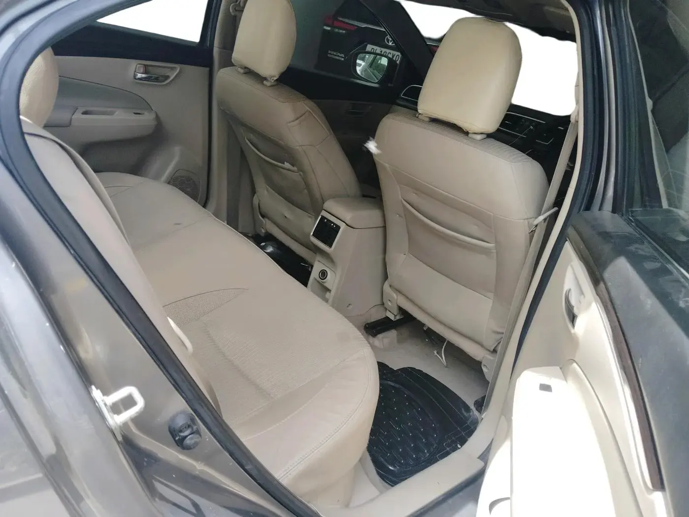 2018 Maruti Ciaz ZETA 1.4  AT PETROL, Petrol, Automatic, 85,350 km, interior
