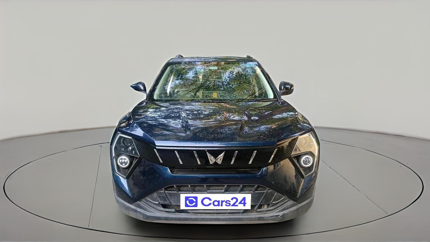 2025 Mahindra XUV 3XO MX2 Pro 1.2 L TCMPFI AT, Petrol, Automatic, 9,128 km, exterior