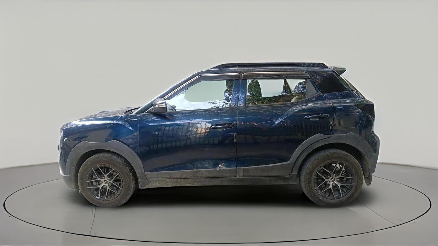 2025 Mahindra XUV 3XO MX2 Pro 1.2 L TCMPFI AT, Petrol, Automatic, 9,128 km, exterior