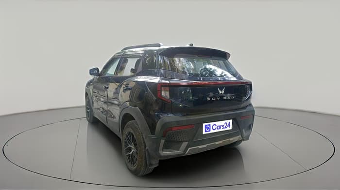 2025 Mahindra XUV 3XO MX2 Pro 1.2 L TCMPFI AT, Petrol, Automatic, 9,128 km, exterior