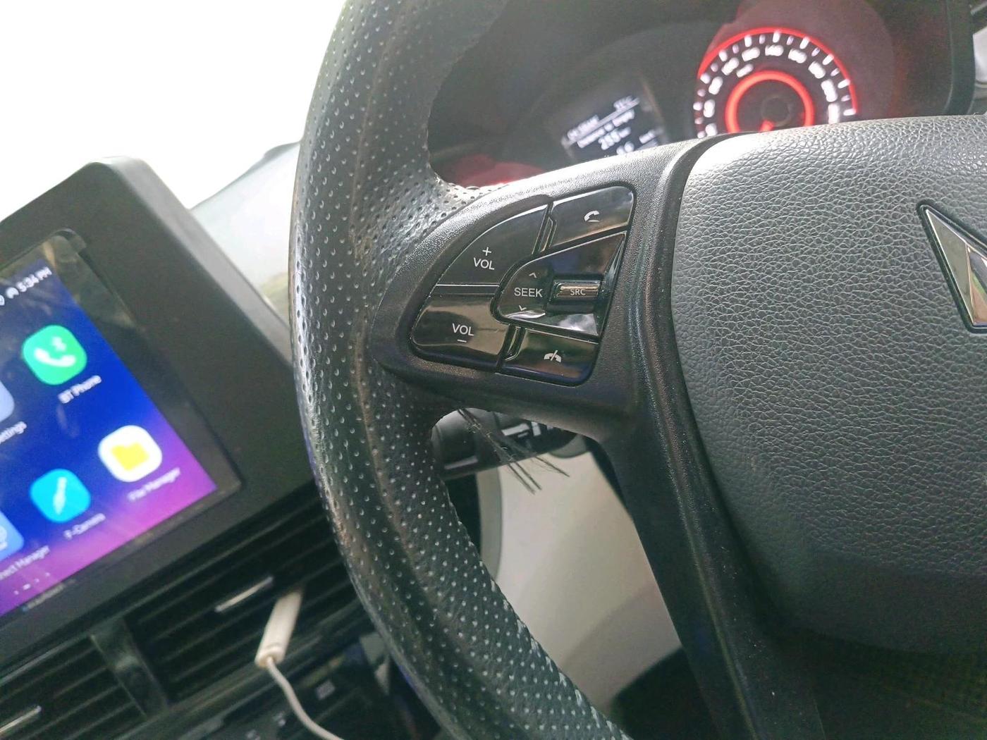 2025 Mahindra XUV 3XO MX2 Pro 1.2 L TCMPFI AT, Petrol, Automatic, 9,128 km, interior