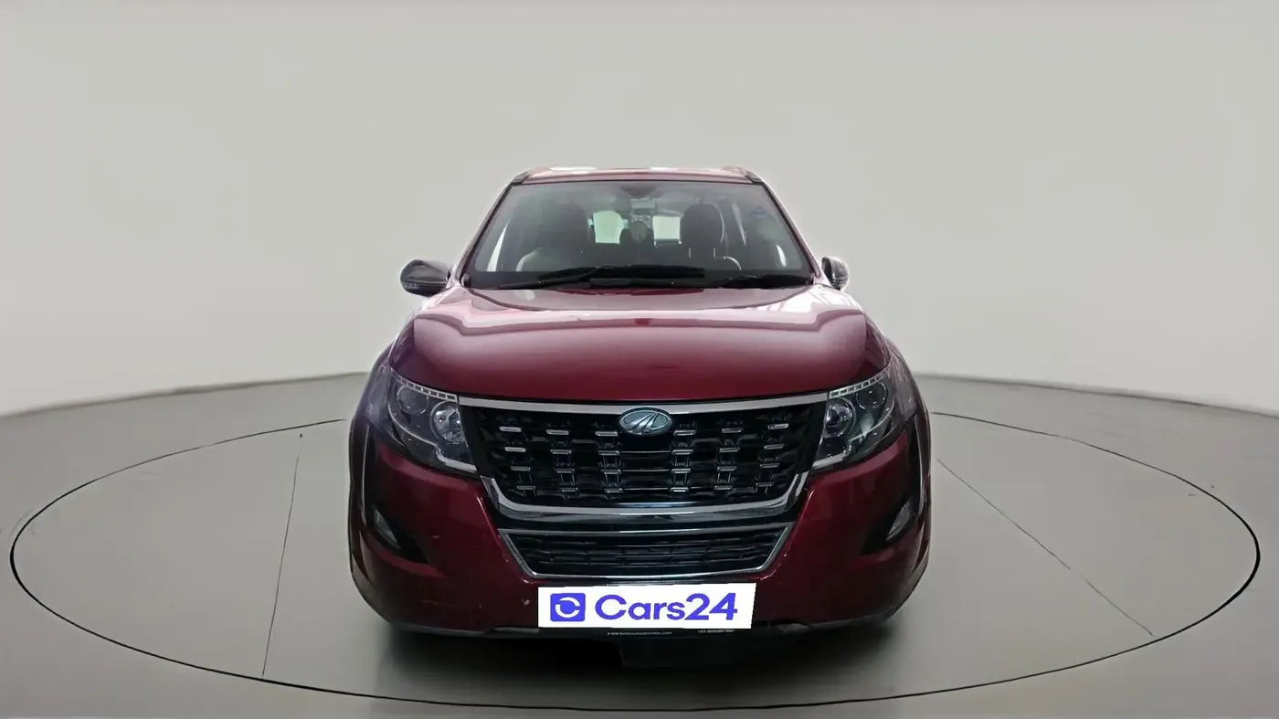 2018 Mahindra XUV500 W7 AT, Diesel, Automatic, 97,668 km, exterior