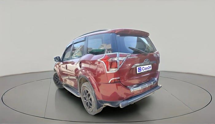 2018 Mahindra XUV500 W7 AT, Diesel, Automatic, 97,668 km, exterior