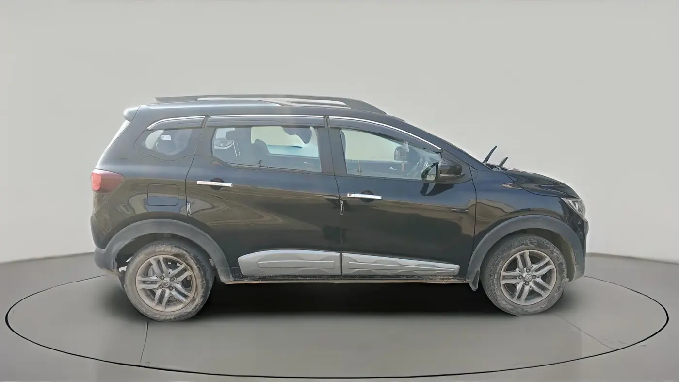 2023 Renault TRIBER RXZ, CNG, Manual, 61,154 km, exterior
