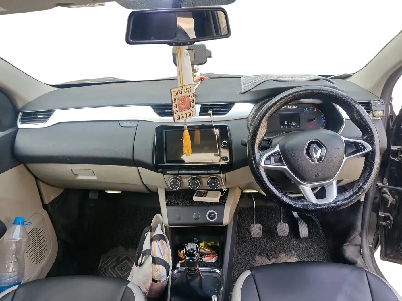 2023 Renault TRIBER RXZ, CNG, Manual, 61,154 km, interior