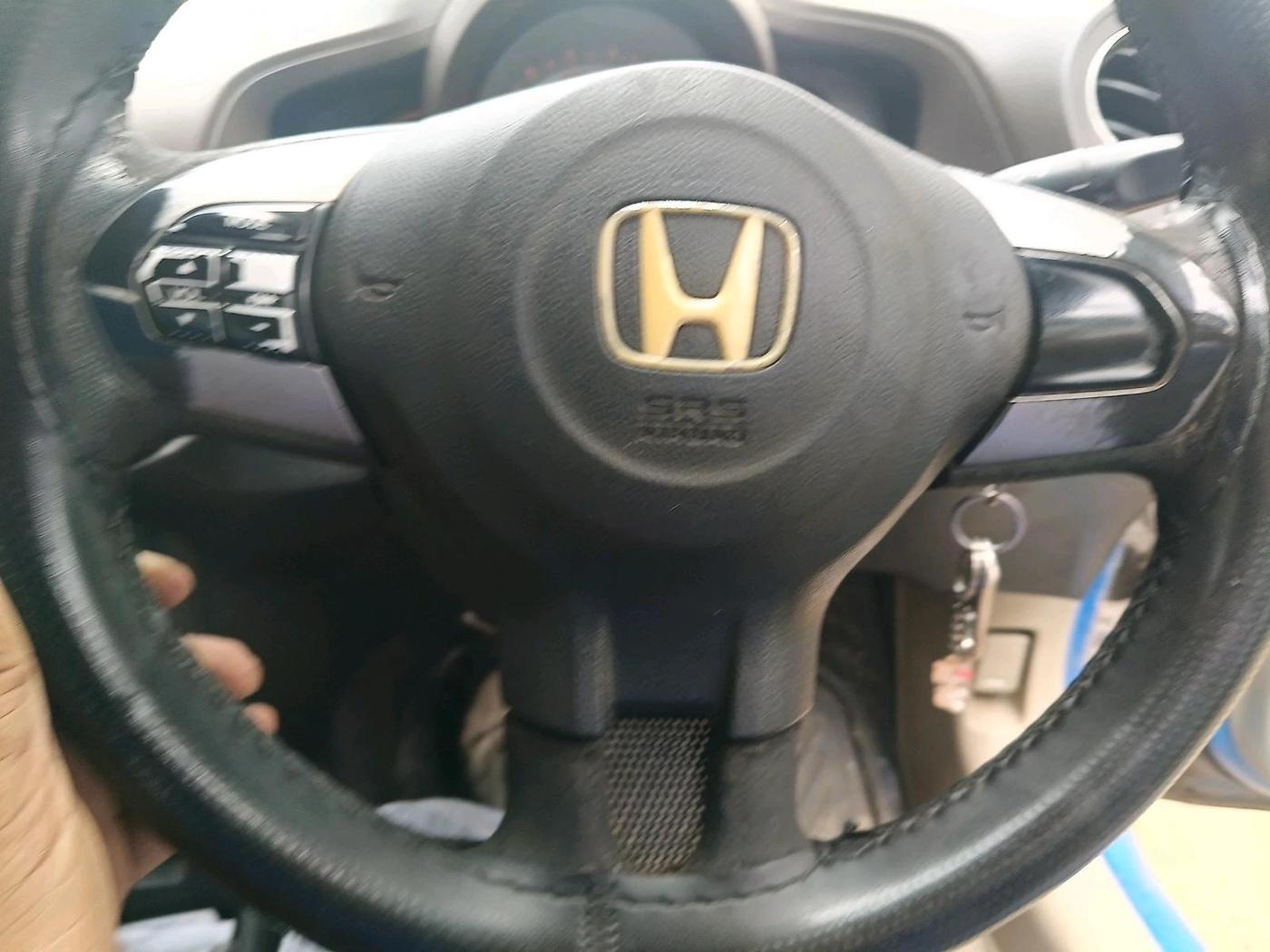 2012 Honda Brio S(O) MT, CNG, Manual, 79,054 km, interior