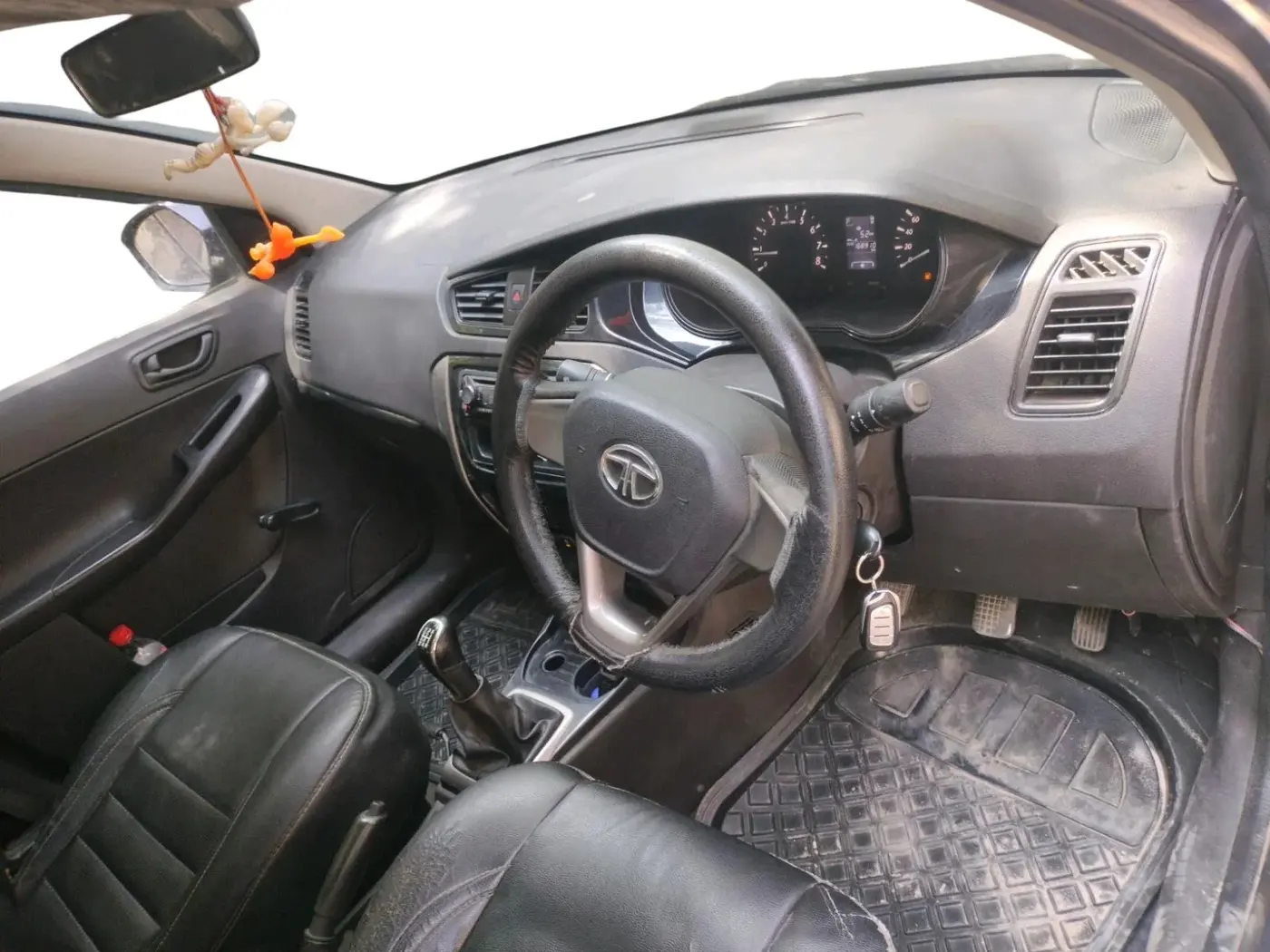 2016 Tata Bolt XE QUADRAJET, Diesel, Manual, 1,68,910 km, interior