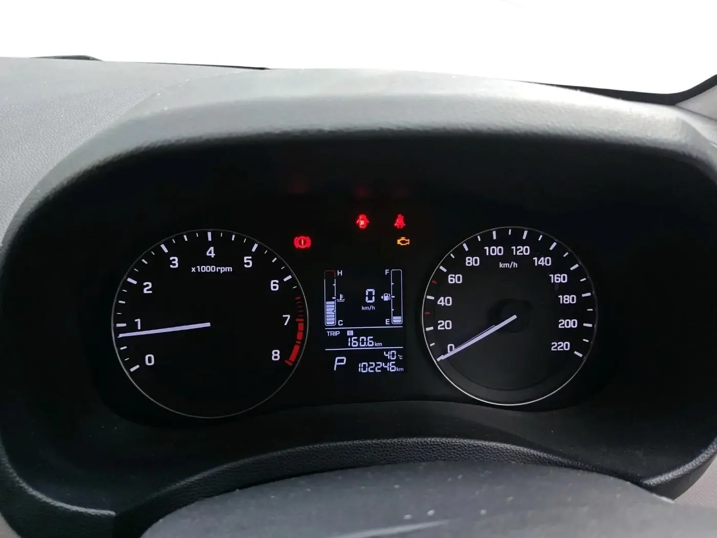 2017 Hyundai Creta SX PLUS AT 1.6 PETROL, CNG, Automatic, 1,02,246 km, interior