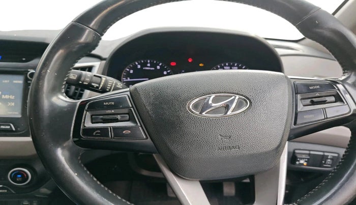 2017 Hyundai Creta SX PLUS AT 1.6 PETROL, CNG, Automatic, 1,02,246 km, interior