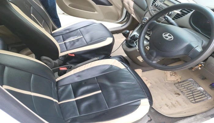 2012 Hyundai i10 MAGNA 1.1, Petrol, Manual, 26,664 km, interior