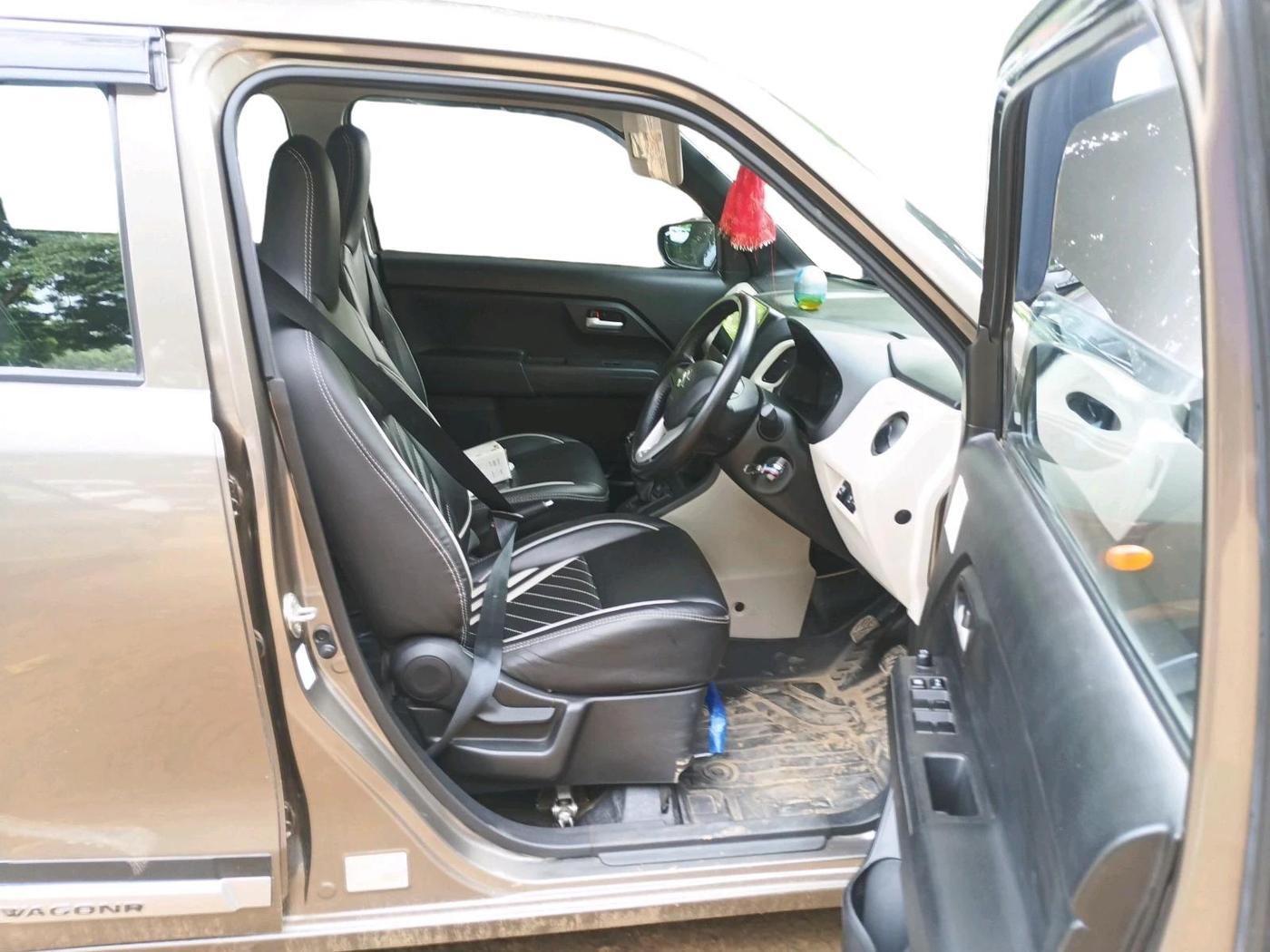 2025 Maruti New Wagon-R VXI CNG 1.0, CNG, Manual, 17,386 km, interior