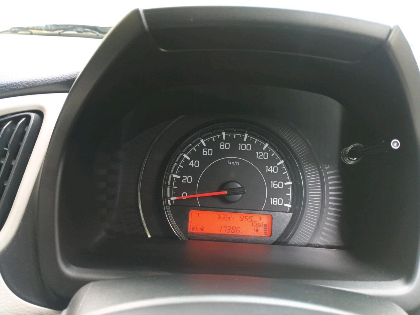 2025 Maruti New Wagon-R VXI CNG 1.0, CNG, Manual, 17,386 km, interior