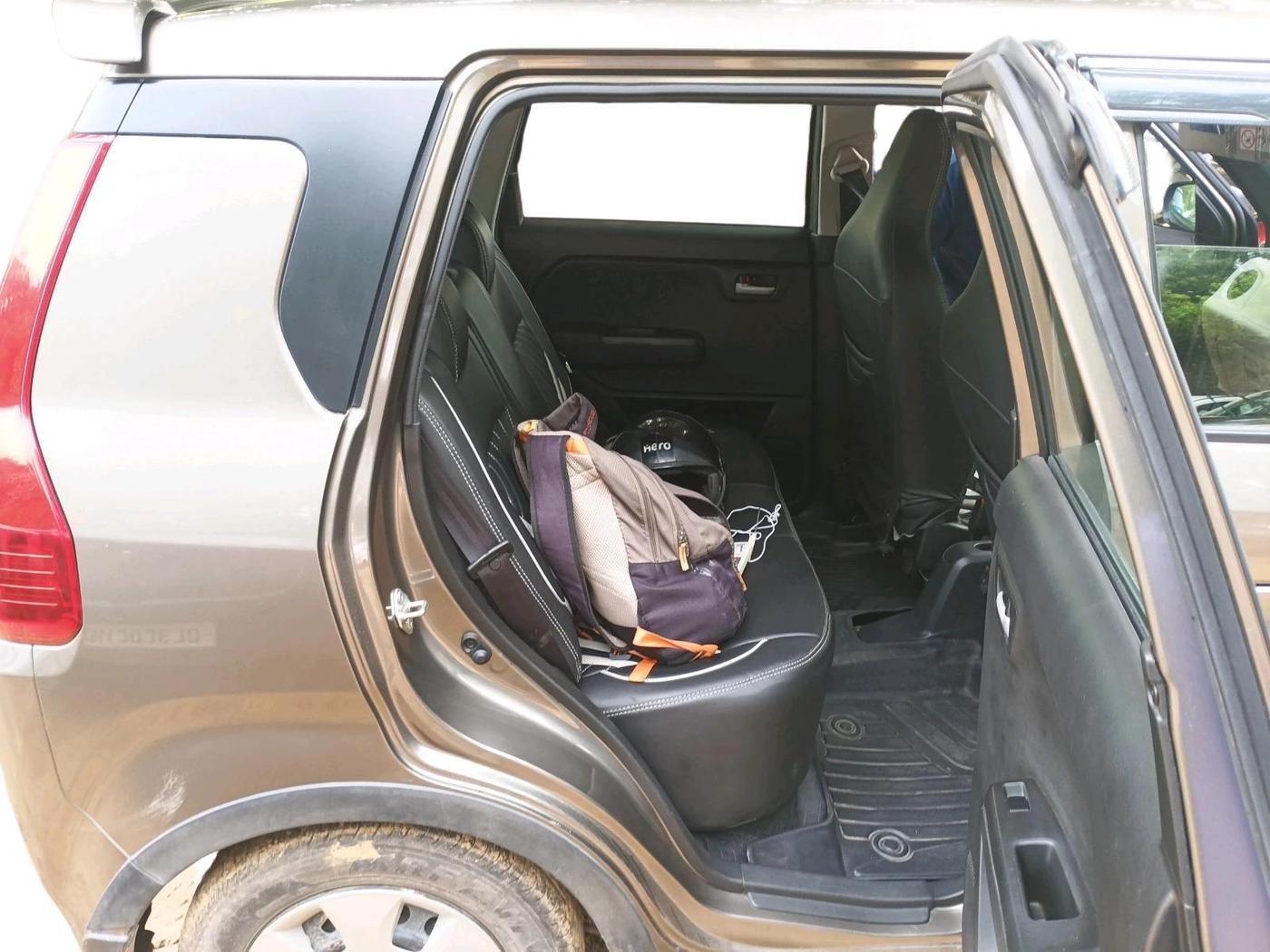 2025 Maruti New Wagon-R VXI CNG 1.0, CNG, Manual, 17,386 km, interior