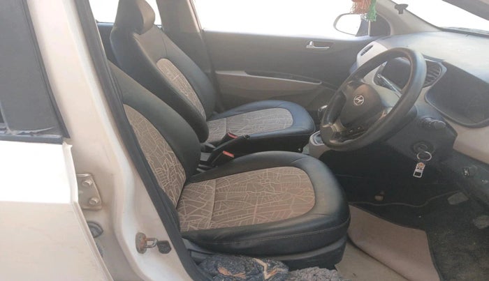 2013 Hyundai Grand i10 MAGNA 1.2 KAPPA VTVT, CNG, Manual, 82,134 km, interior