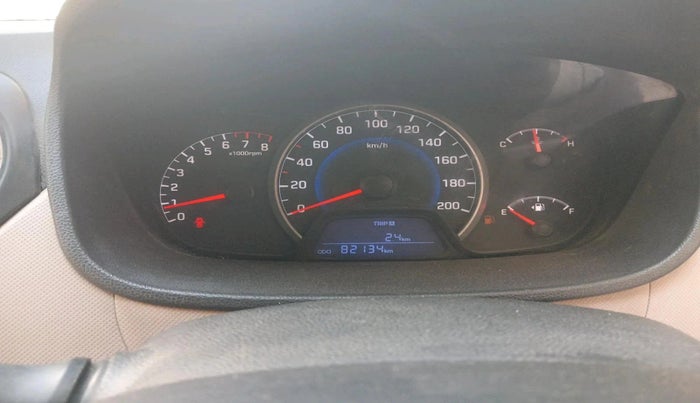 2013 Hyundai Grand i10 MAGNA 1.2 KAPPA VTVT, CNG, Manual, 82,134 km, interior