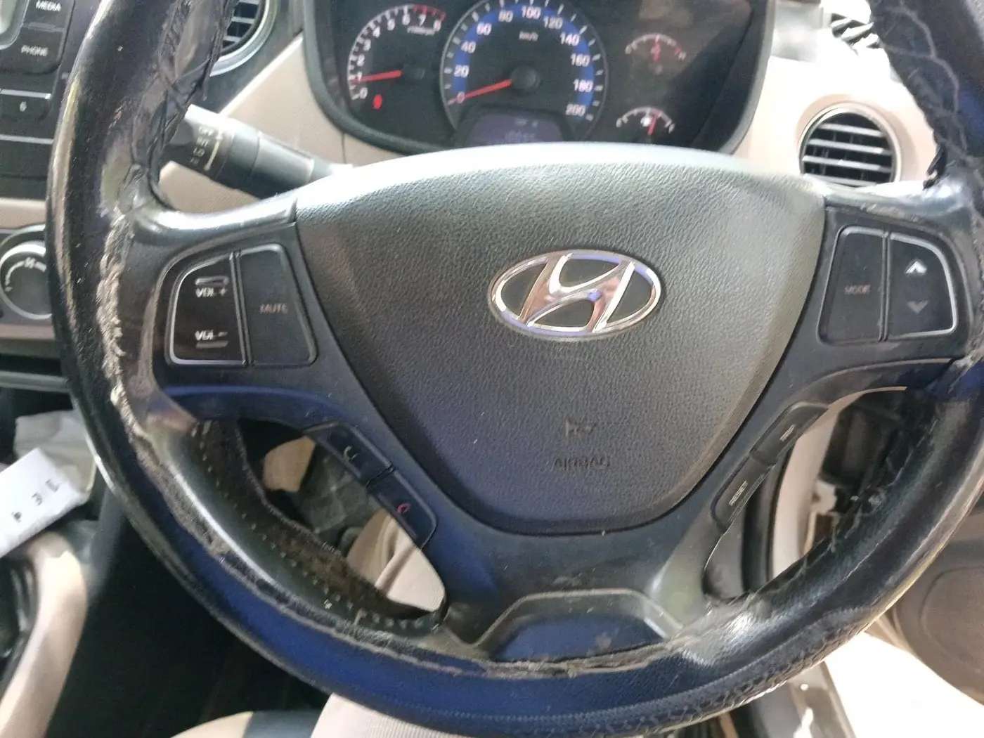2014 Hyundai Xcent SX 1.2, CNG, Manual, 73,840 km, interior